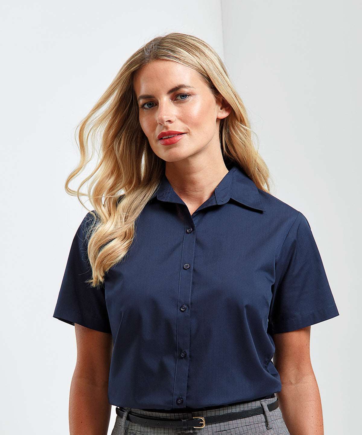 Women's short sleeve poplin blouse